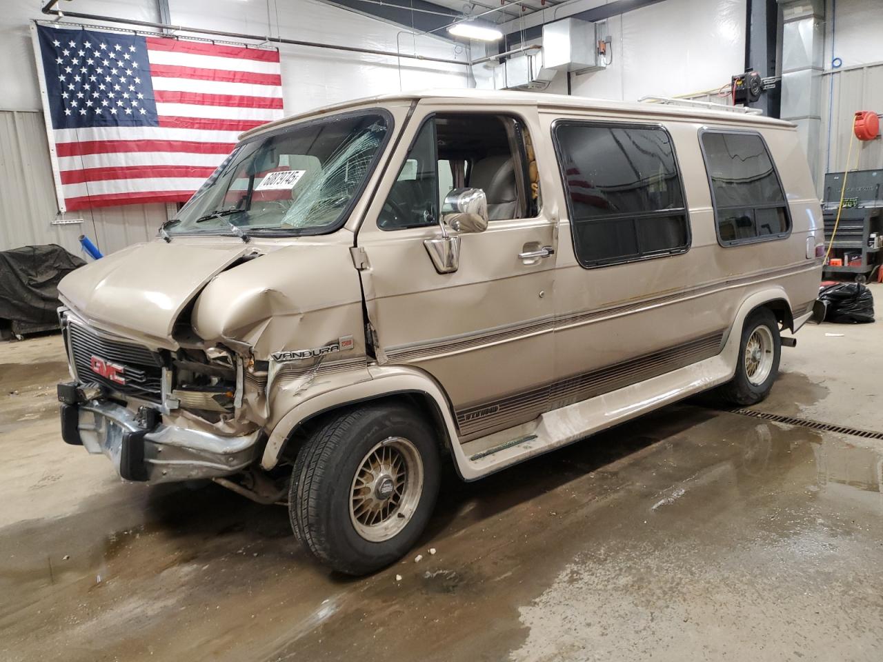 1994 Gmc Rally Wagon / Van G2500 for Sale in Casper, WY - Front End