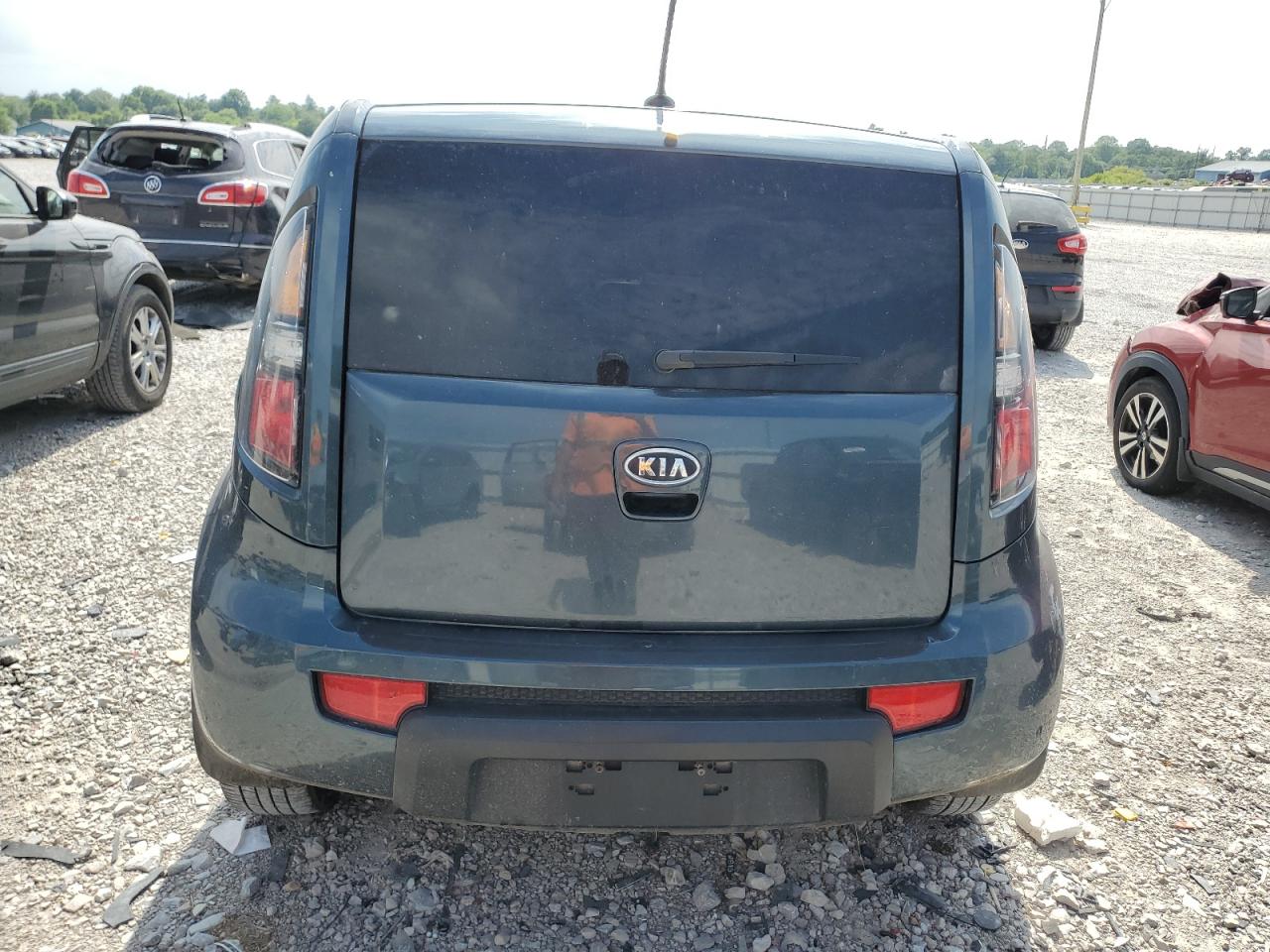 2011 Kia Soul + VIN: KNDJT2A24B7223739 Lot: 59475885