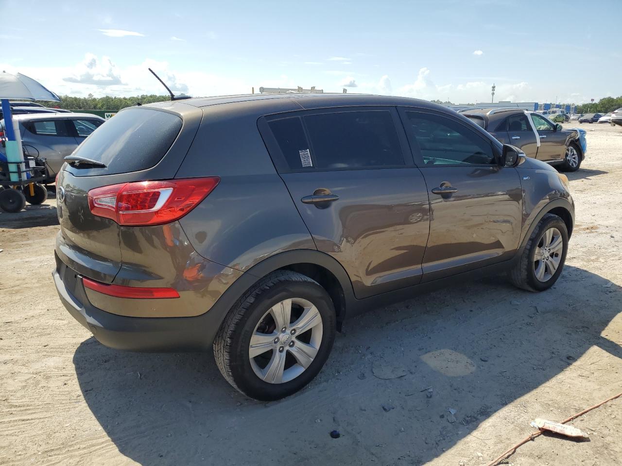 KIA SPORTAGE 2012 VIN KNDPBCA20C7214959 zdjęcie 3