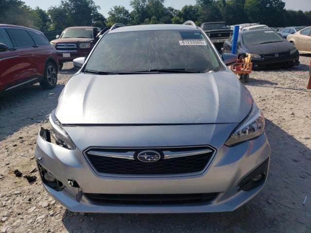  SUBARU IMPREZA 2017 Серебристый