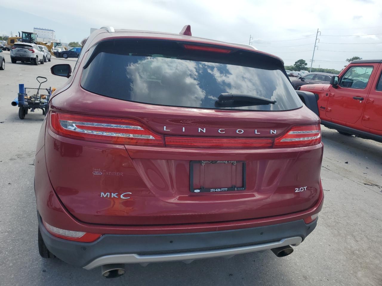 2018 Lincoln Mkc Reserve VIN: 5LMCJ3C92JUL08599 Lot: 62322875