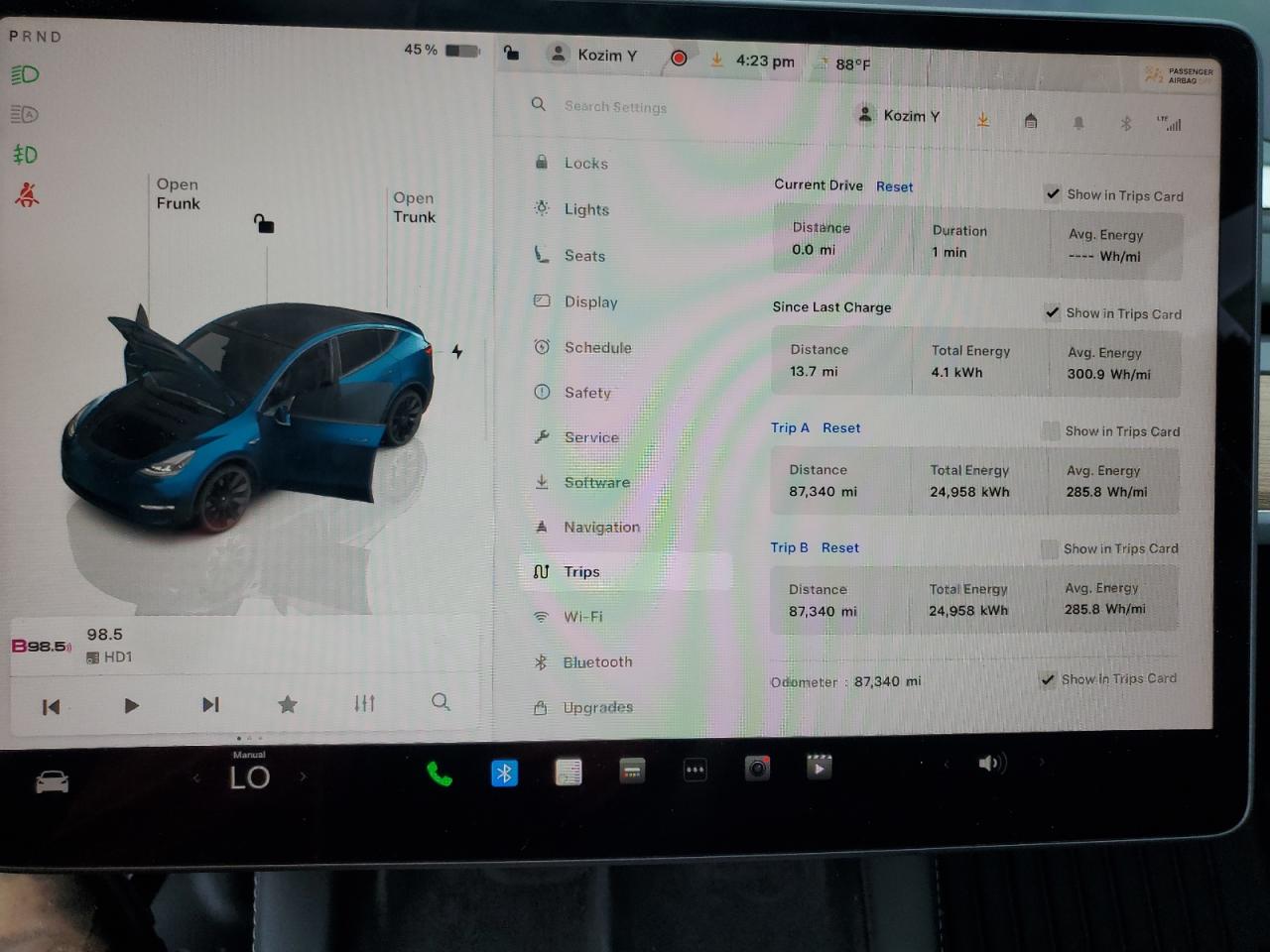 2023 Tesla Model Y VIN: 7SAYGDEE6PA202704 Lot: 58532355