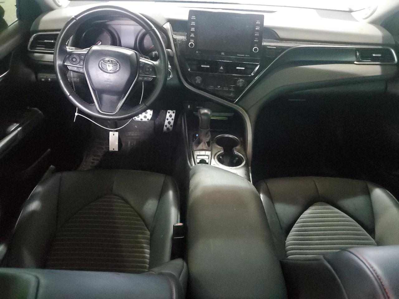 2022 Toyota Camry - Image 8