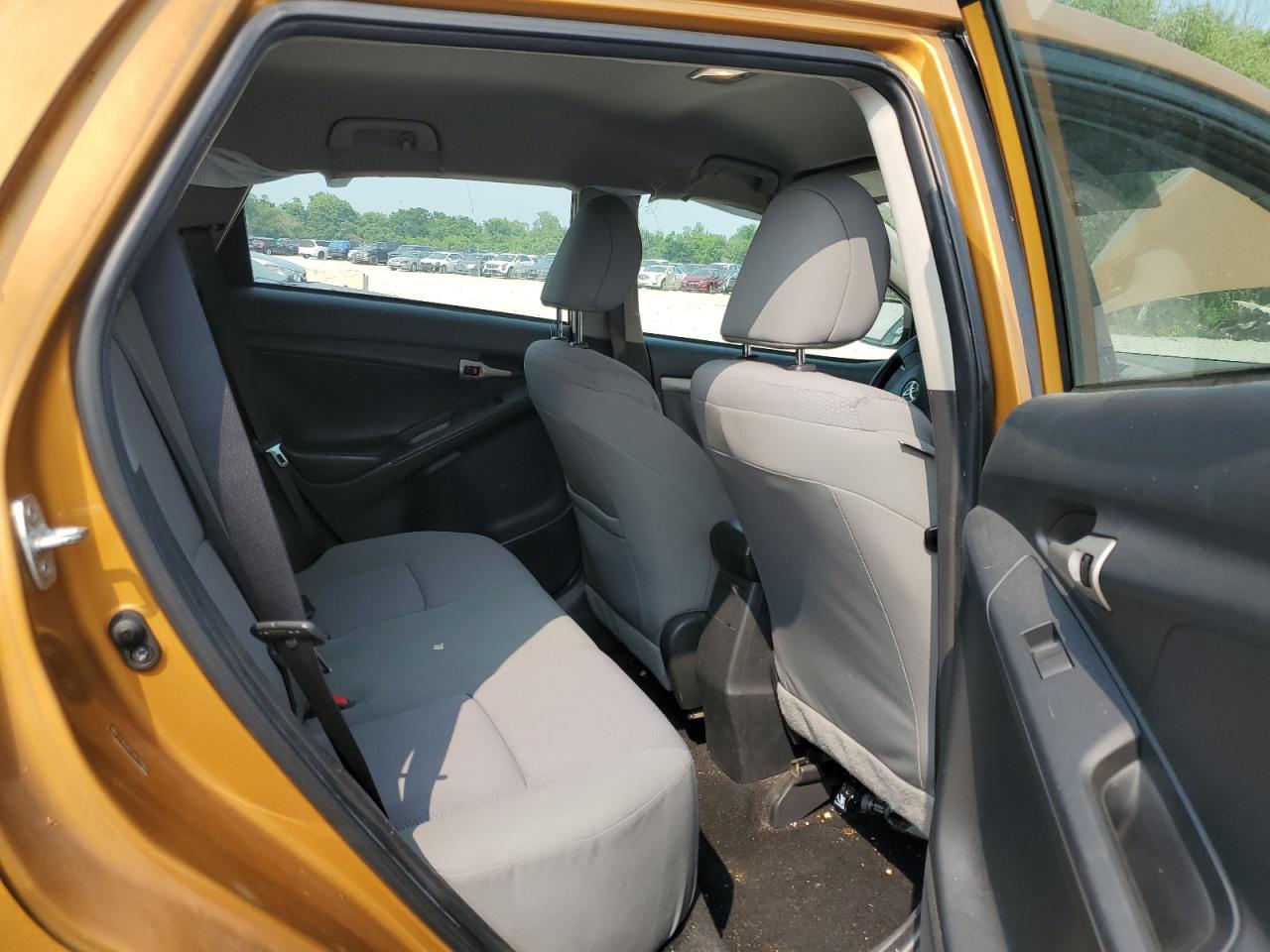2010 Toyota Corolla Matrix VIN: 2T1KU4EE4AC259820 Lot: 60564225