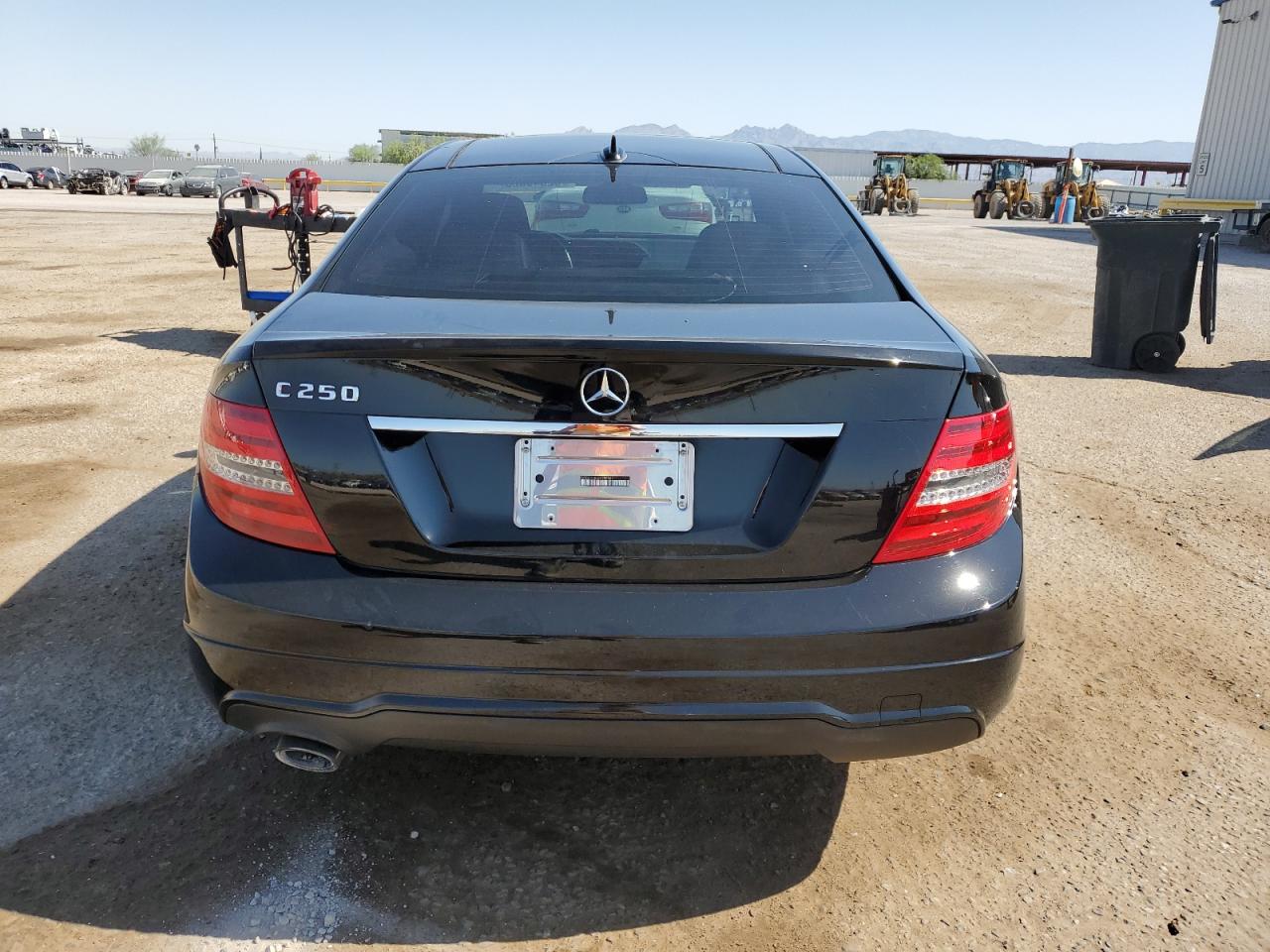 2014 Mercedes-Benz C 250 VIN: WDDGJ4HB6EG288569 Lot: 62549365