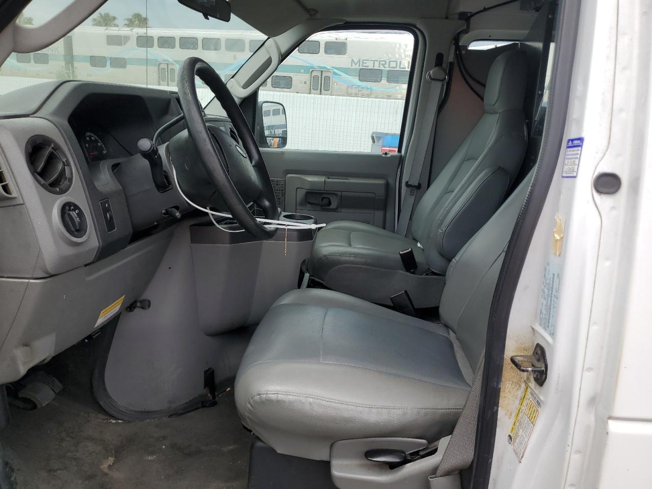 2010 Ford Econoline E250 Van VIN: 1FTNE2EL0ADA19292 Lot: 59618305