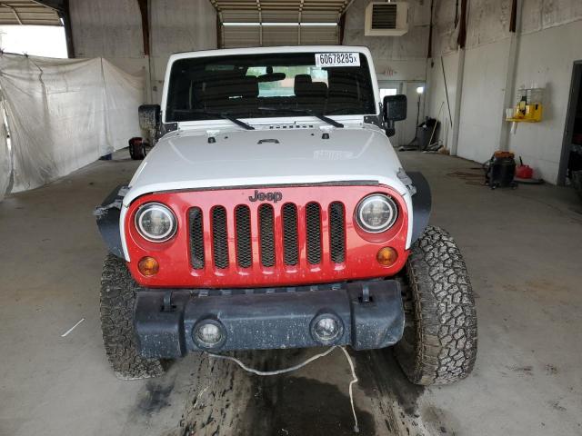 Позашляховики JEEP WRANGLER 2013 Білий