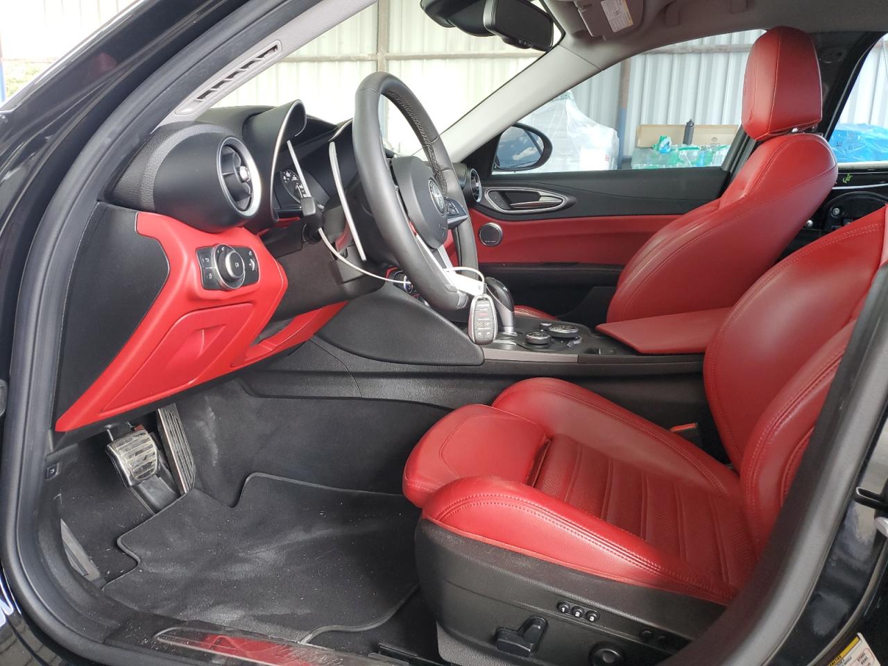 2018 Alfa Romeo Giulia Ti VIN: ZARFAECN1J7578960 Lot: 61621005