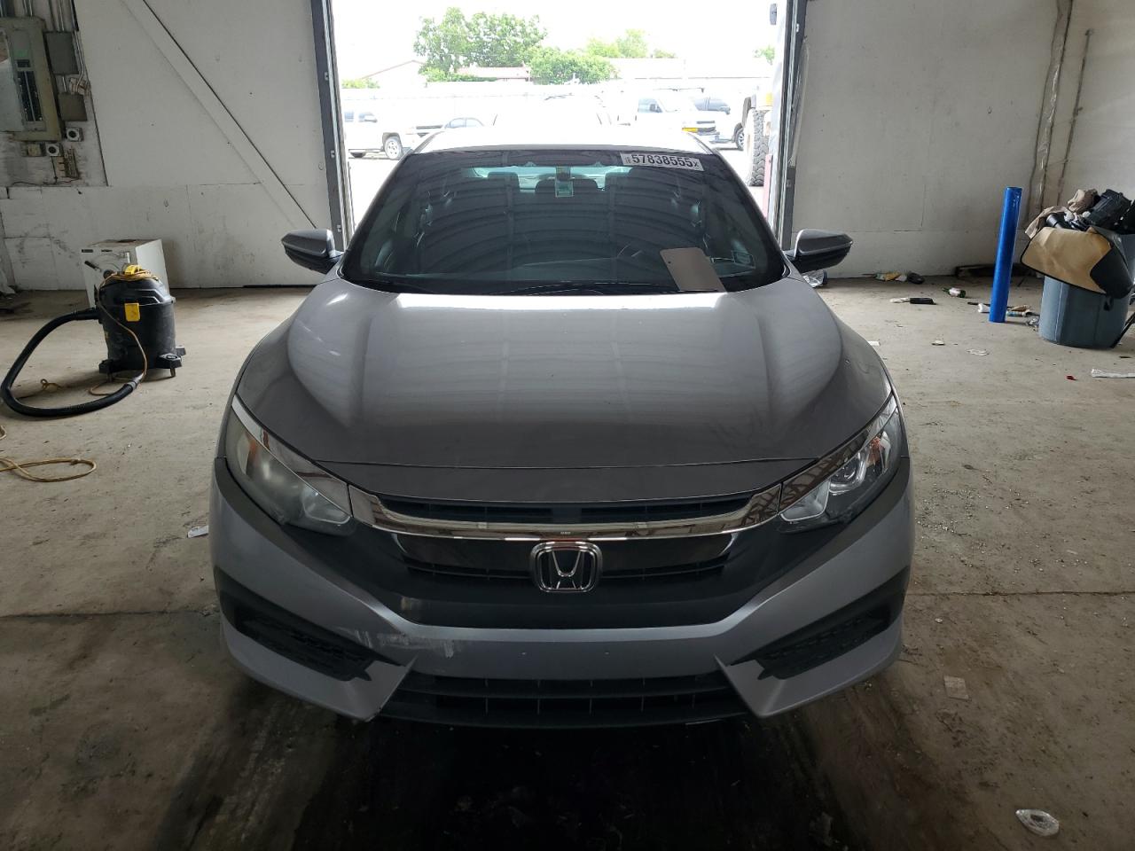 19XFC2F53JE016296 HONDA CIVIC 2018