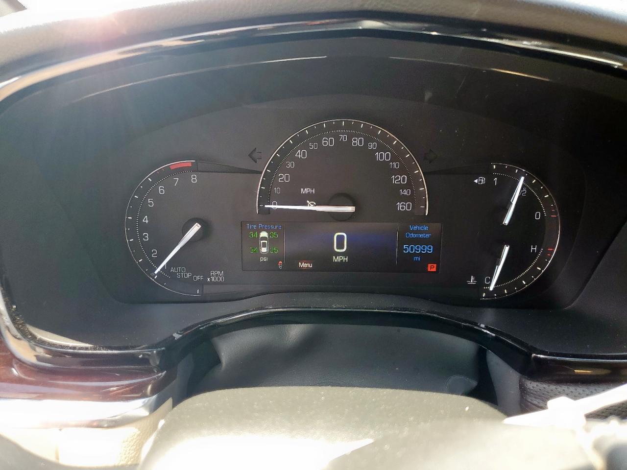 2017 Cadillac Xt5 Luxury VIN: 1GYKNBRSXHZ120030 Lot: 62366895