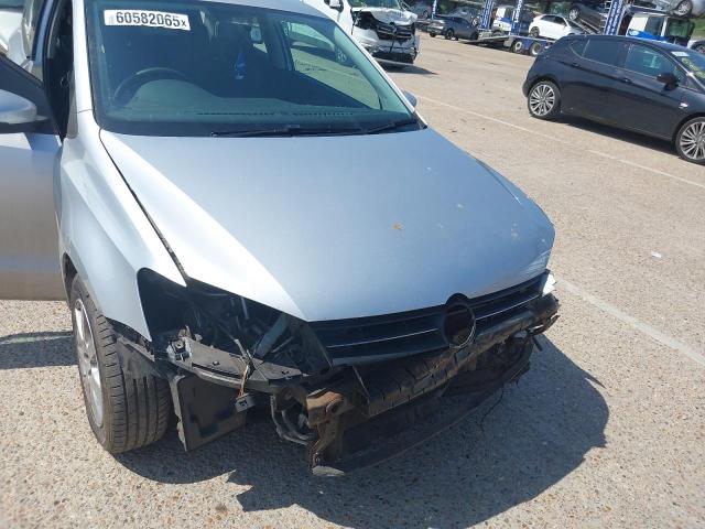 2010 VOLKSWAGEN POLO SE 70