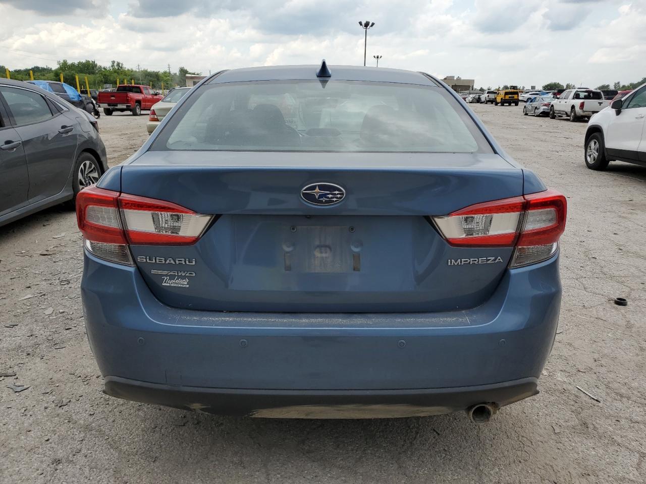 2018 Subaru Impreza Limited VIN: 4S3GKAU61J3611233 Lot: 60228745