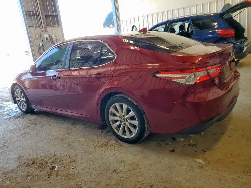  TOYOTA CAMRY 2020 Красный