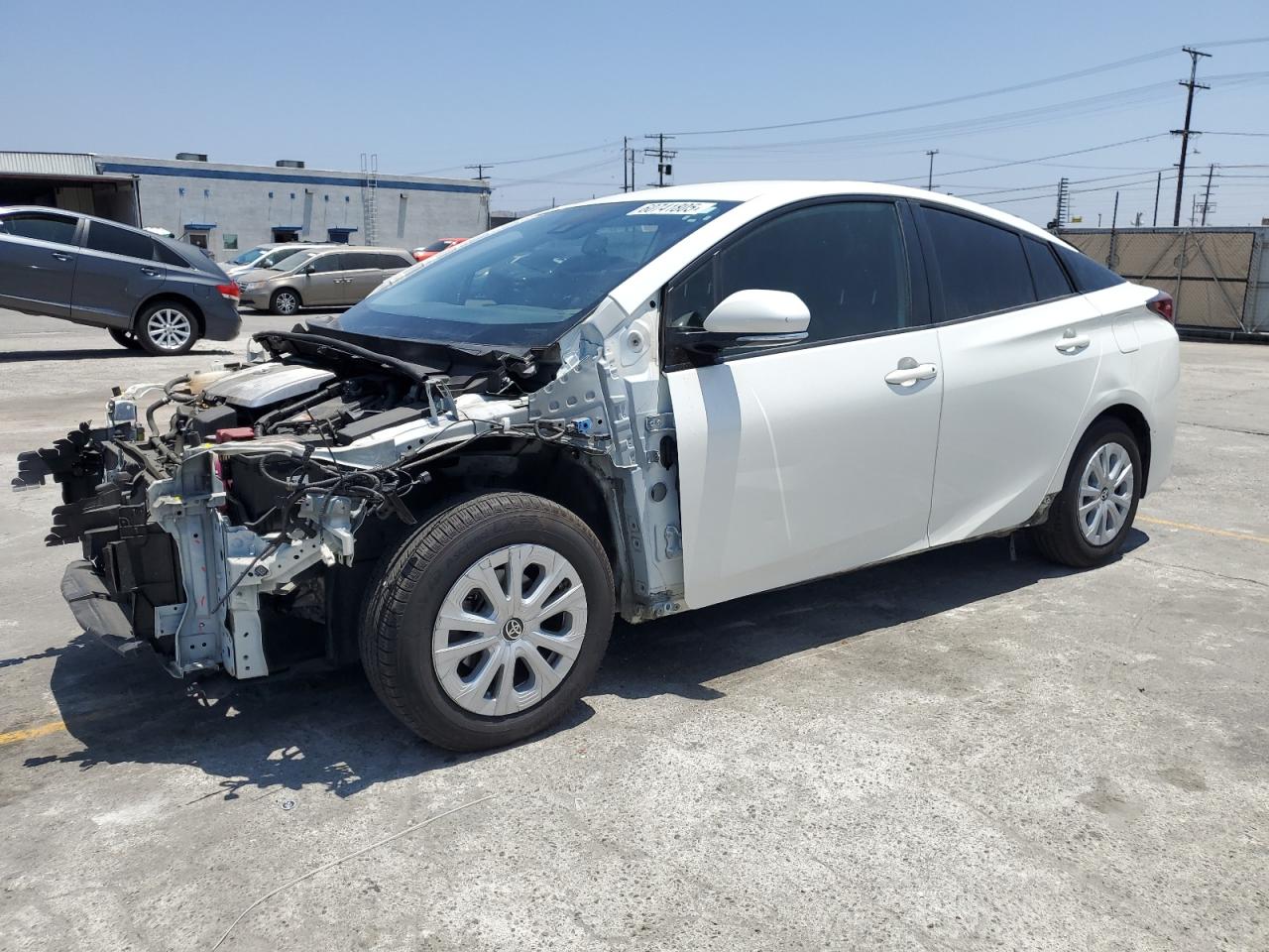 2019 Toyota Prius 1.8L იყიდება Sun Valley-ში, CA - Front End
