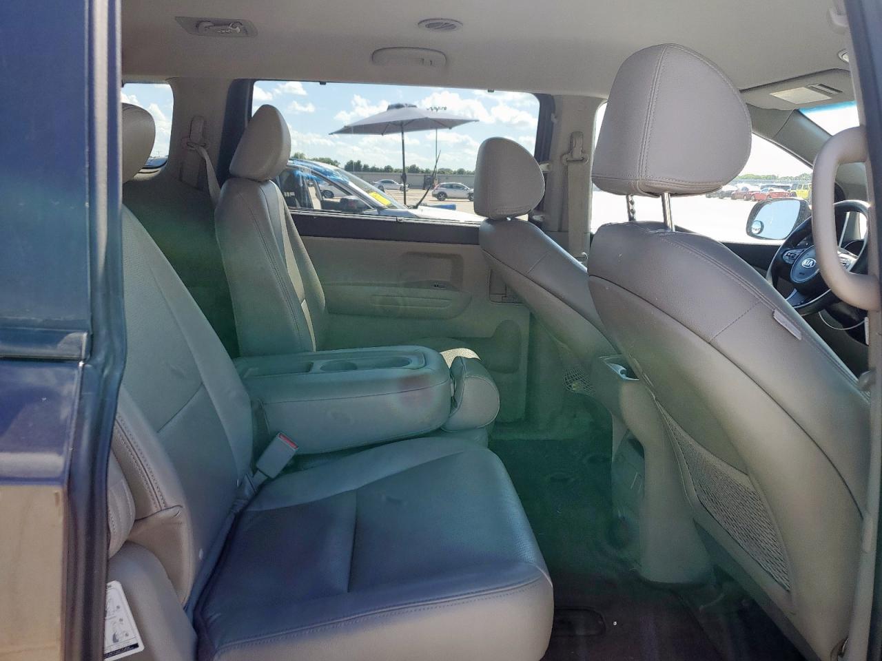 2015 Kia Sedona Lx VIN: KNDMB5C1XF6055672 Lot: 61579805