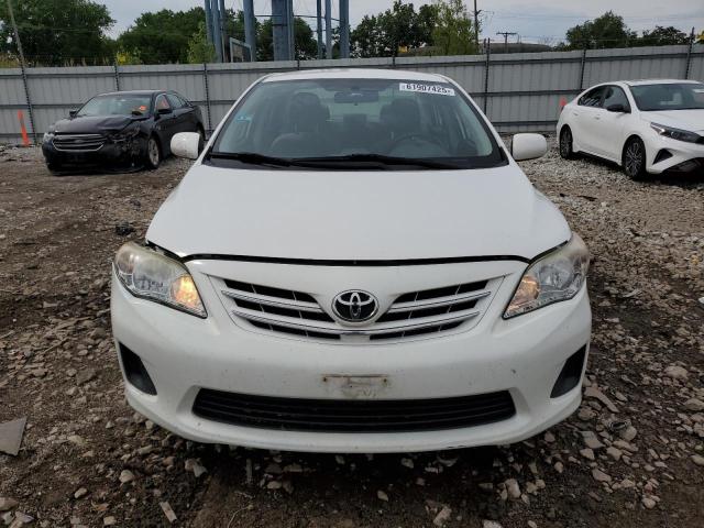  TOYOTA COROLLA 2013 Biały