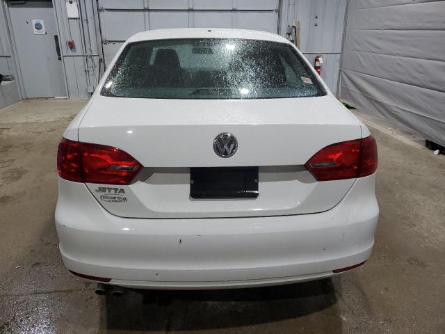  VOLKSWAGEN JETTA 2013 Белы