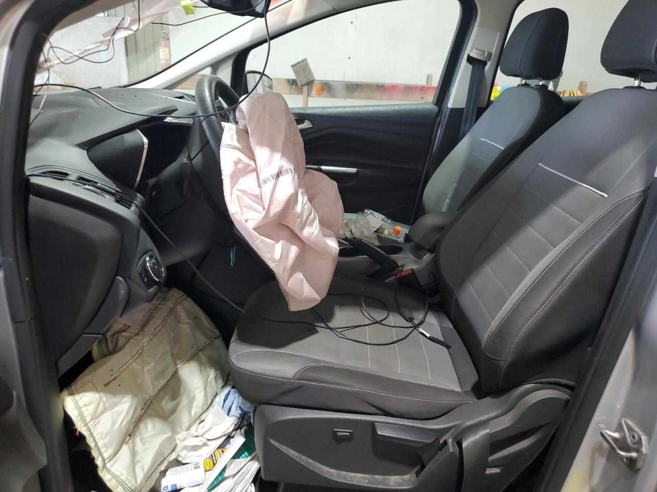 2015 Ford C-Max Se VIN: 1FADP5AUXFL100454 Lot: 63020945