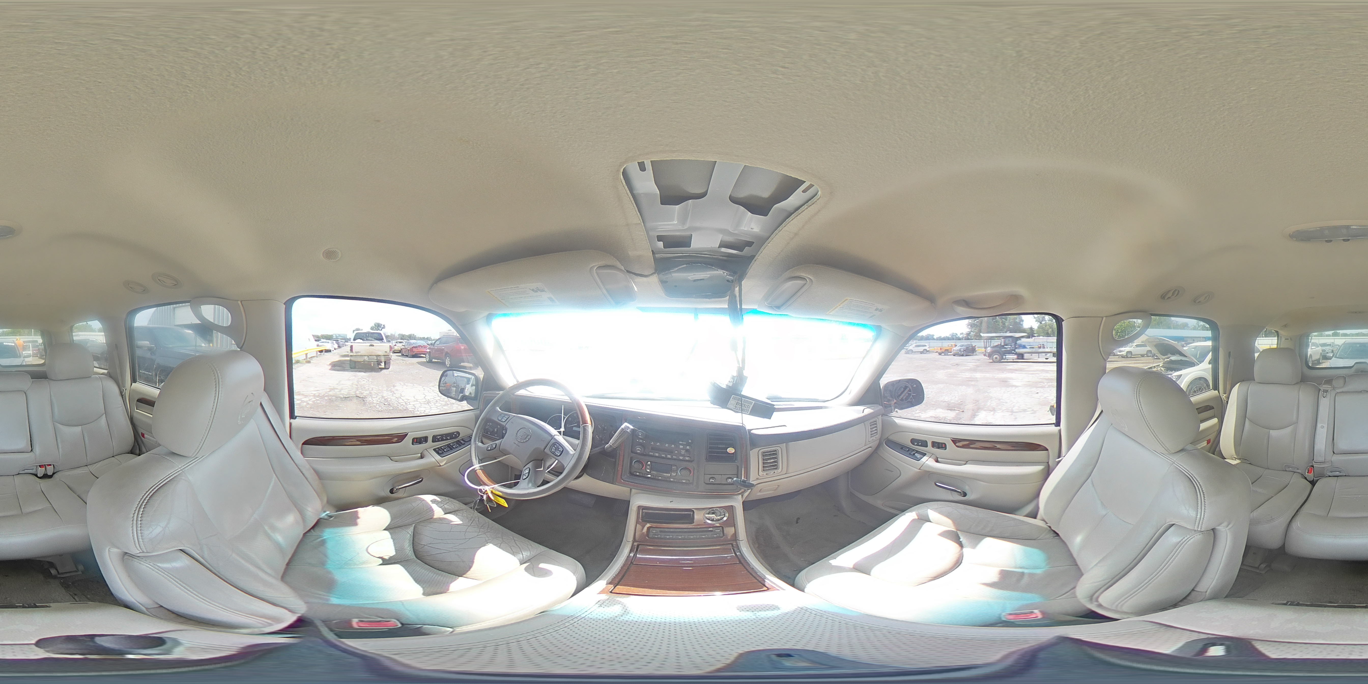 2003 Cadillac Escalade Luxury VIN: 1GYEK63N13R150638 Lot: 63000315