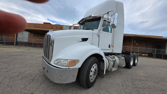 2013 PETERBILT 384   