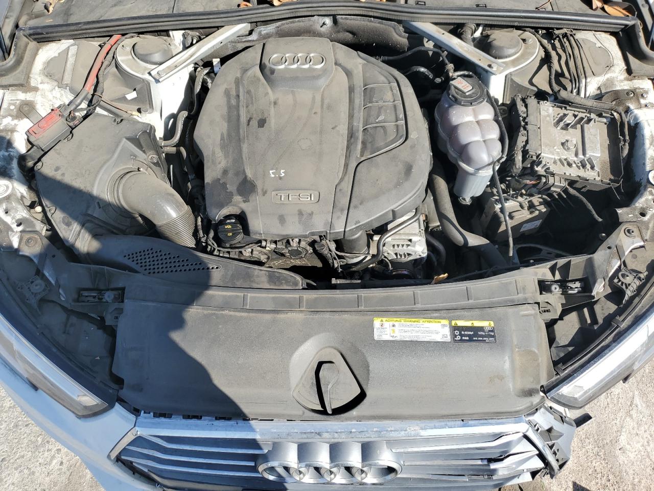 2018 Audi A4 Premium Plus VIN: WAUENAF4XJA144896 Lot: 61600595
