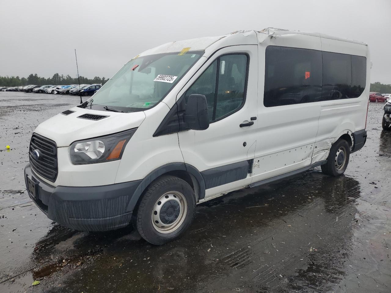 2017 Ford Transit T-350 for Sale in Fredericksburg, VA - Side