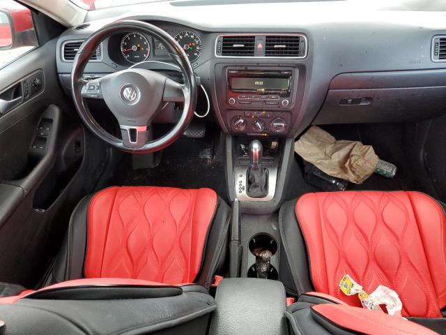  VOLKSWAGEN JETTA 2012 Czerwony