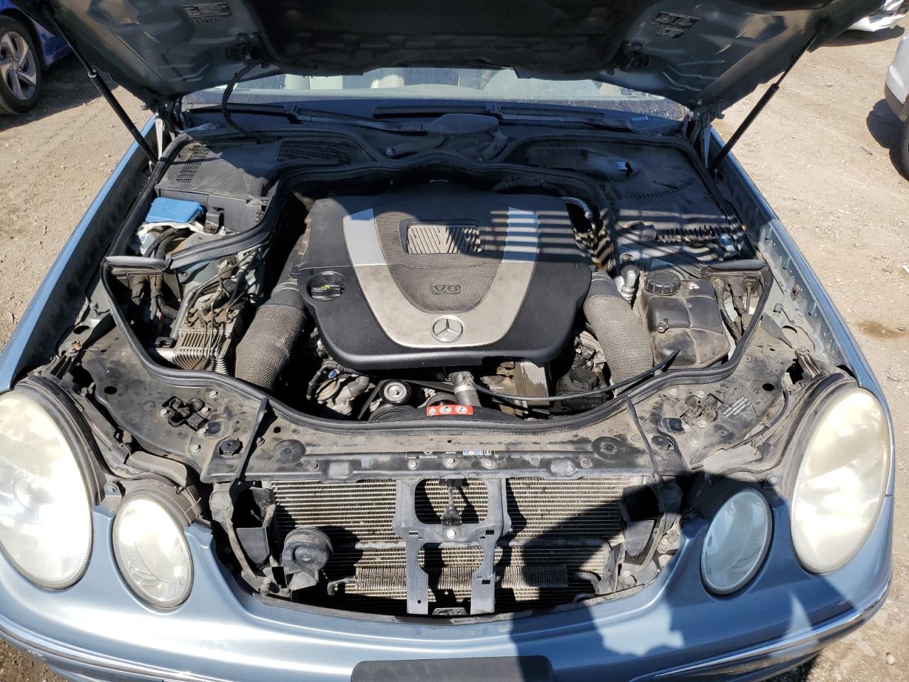 MERCEDES-BENZ E-CLASS 2006 VIN WDBUF56JX6A976916 zdjęcie 11