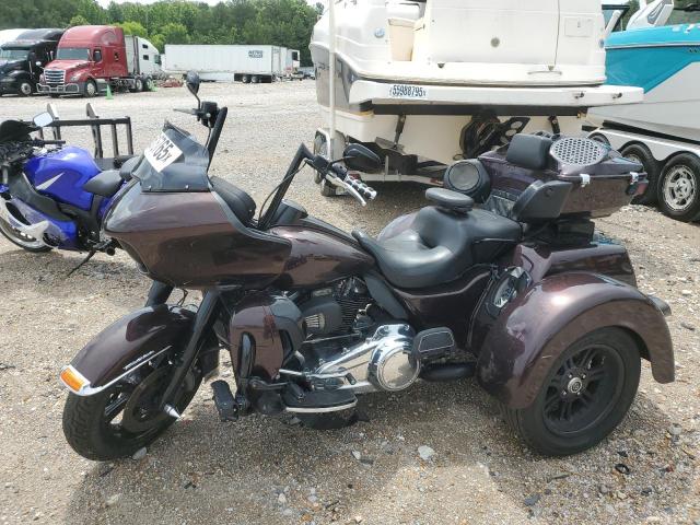 2018 HARLEY-DAVIDSON FLHTCUTG TRI GLIDE ULTRA  