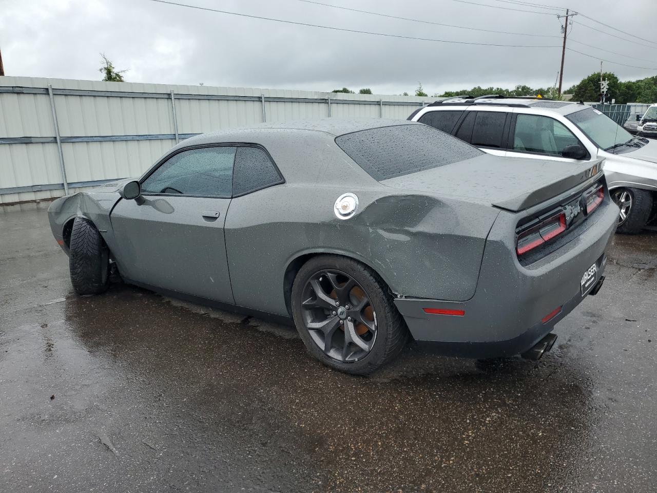 DODGE CHALLENGER 2017 VIN 2C3CDZBTXHH651662 фото 2