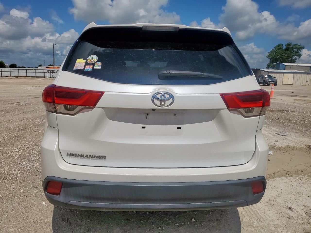 TOYOTA HIGHLANDER 2017 VIN 5TDZARFH1HS029182 фото 6