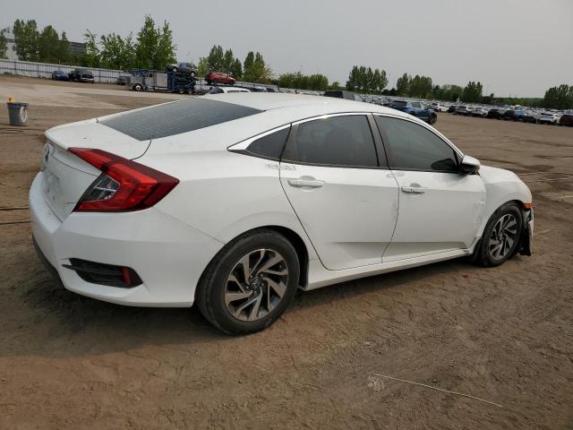 Седаны HONDA CIVIC 2016 Белы