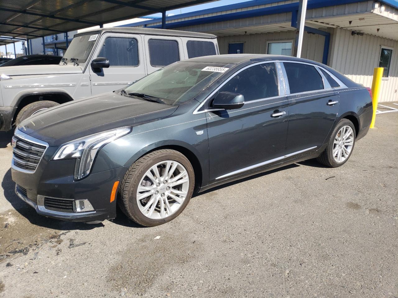 2018 Cadillac Xts Luxury for Sale in Sacramento, CA - Side