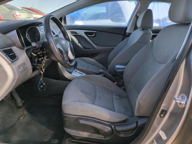 Sedans HYUNDAI ELANTRA 2012 Srebrny