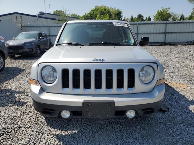  JEEP PATRIOT 2012 Srebrny