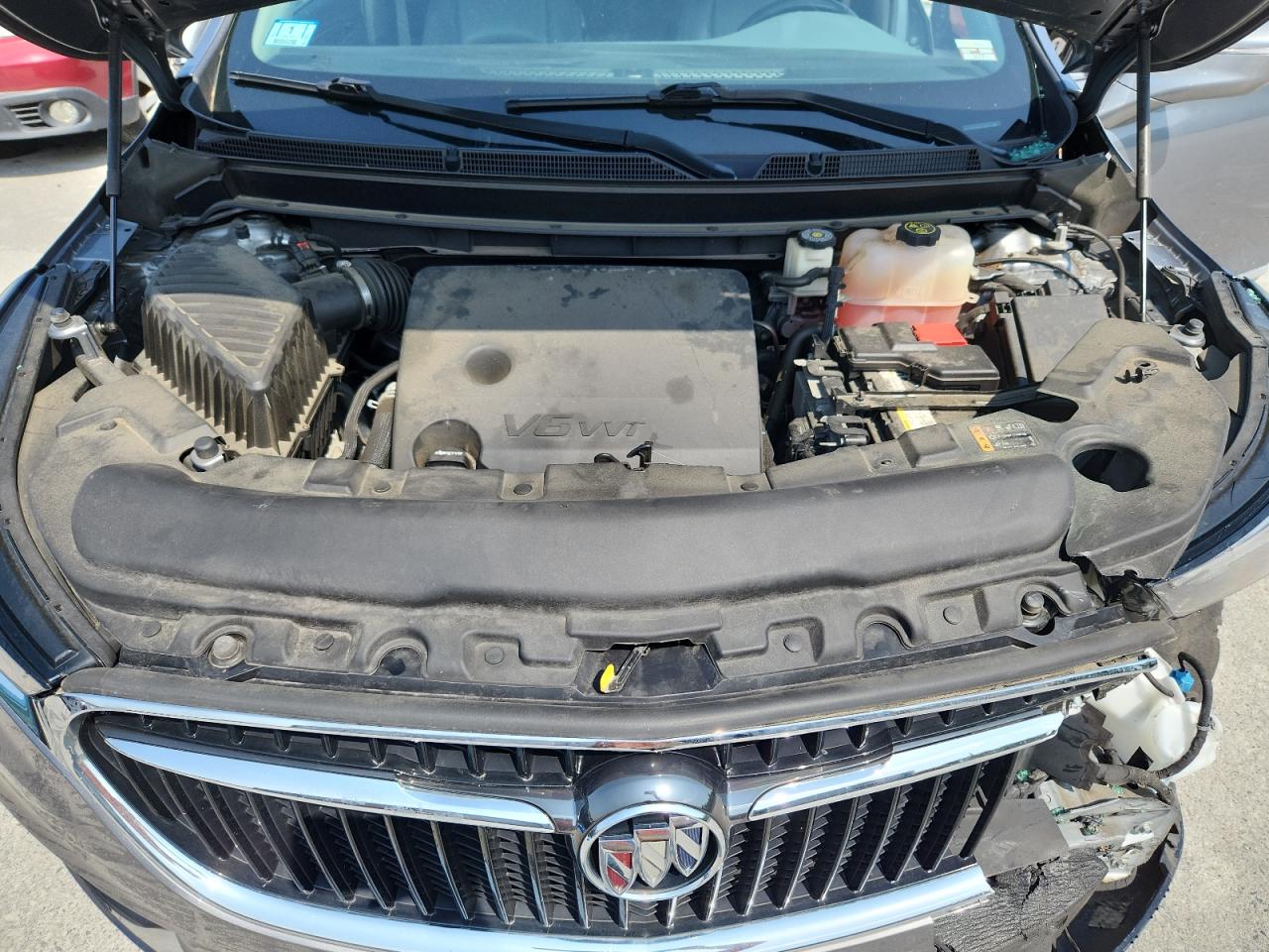 2018 Buick Enclave Essence VIN: 5GAEVAKW0JJ163159 Lot: 61822205