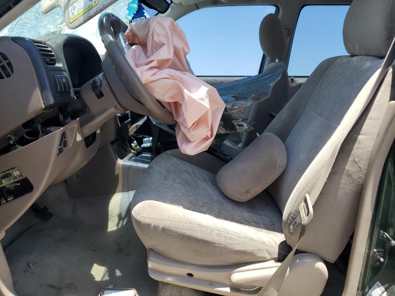 2000 Isuzu Rodeo S VIN: 4S2CK58W2Y4324928 Lot: 59800375