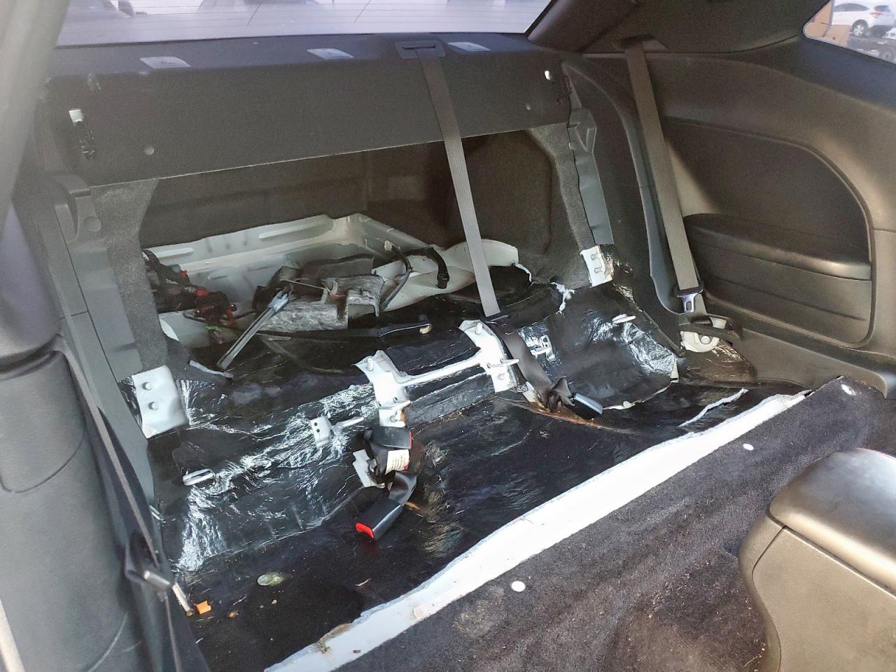 2016 Dodge Challenger R/T Scat Pack VIN: 2C3CDZFJXGH325576 Lot: 59818585