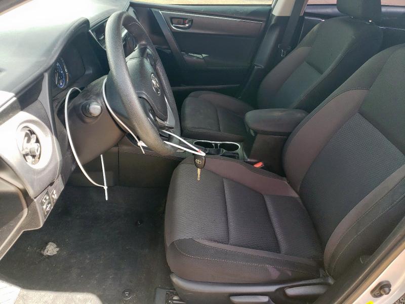  TOYOTA COROLLA 2017 Srebrny