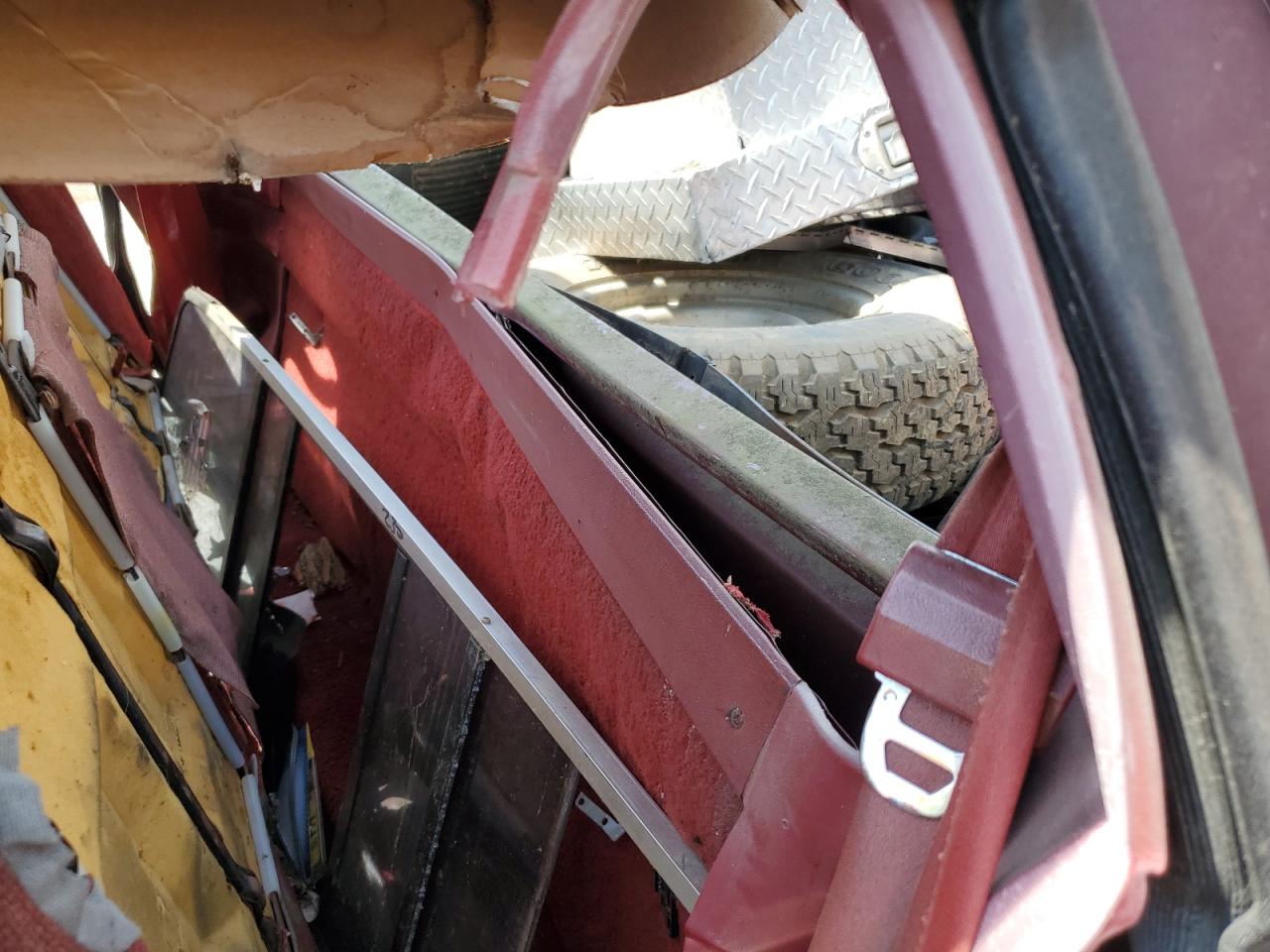 1989 Ford F150 VIN: 1FTEF14N4KKB37885 Lot: 62305815