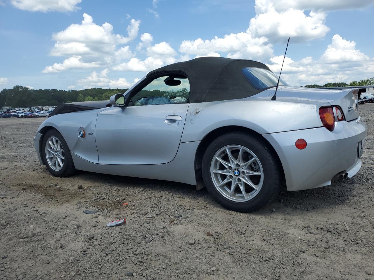 BMW Z4 2003 VIN 4USBT33493LS47580 zdjęcie 2