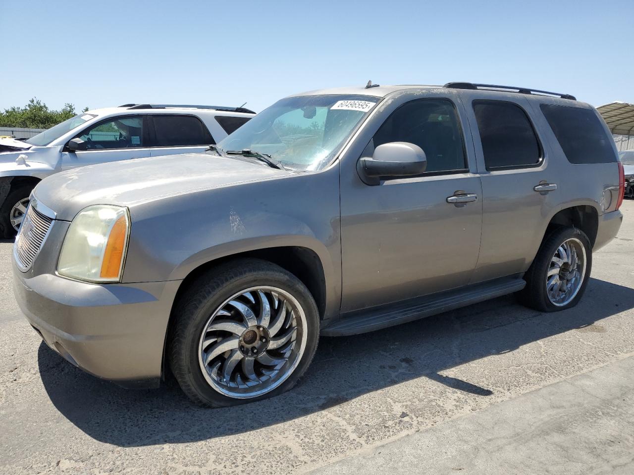 2007 Gmc Yukon იყიდება Fresno-ში, CA - Minor Dent/Scratches
