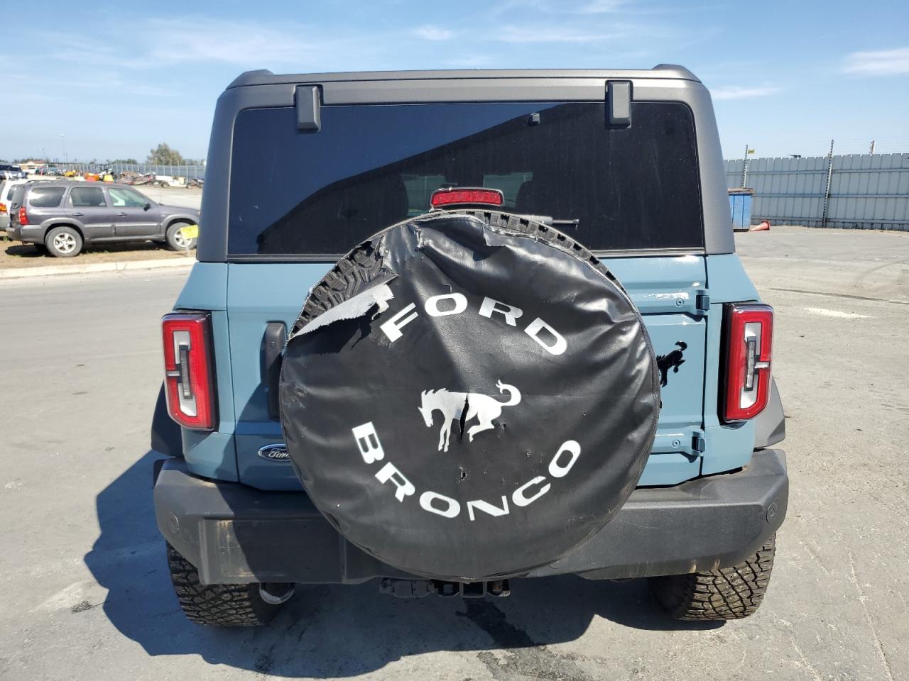 2023 Ford Bronco Base VIN: 1FMEE5DP6PLB88412 Lot: 62763605