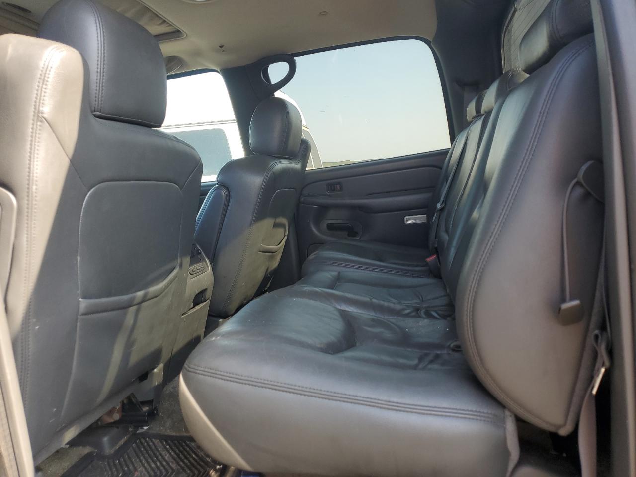 2003 Chevrolet Avalanche K1500 VIN: 3GNEK13T73G266666 Lot: 60370025