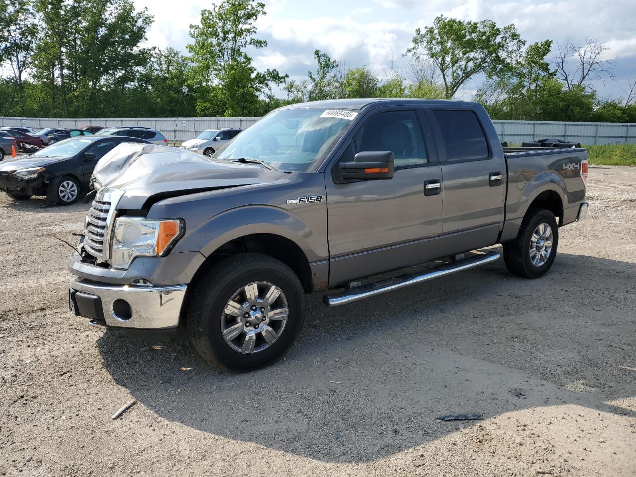 2011 Ford F150 Supercrew იყიდება Milwaukee-ში, WI - Front End