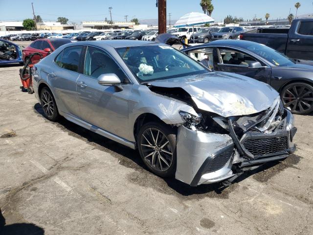  TOYOTA CAMRY 2022 Silver