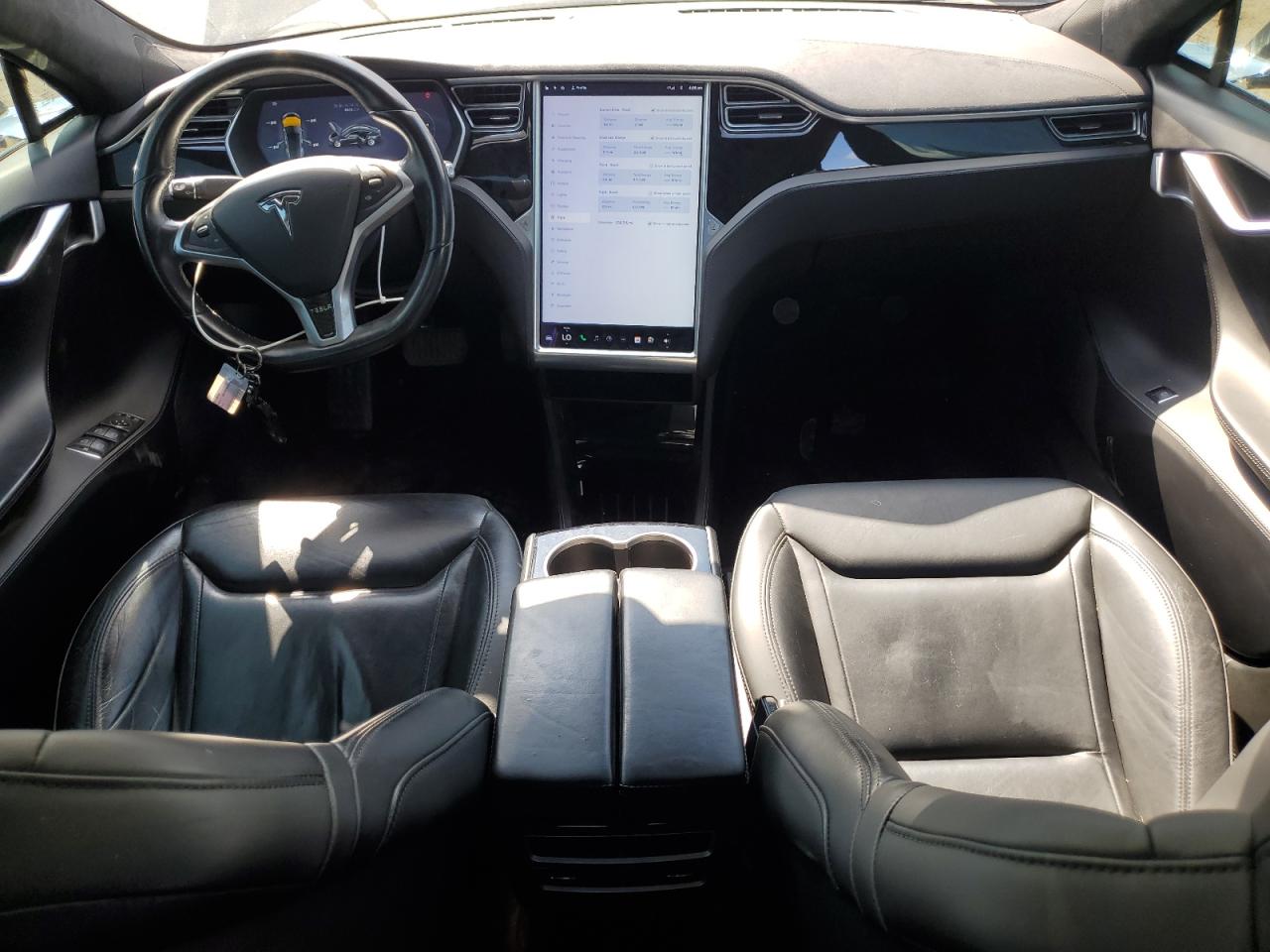 2015 Tesla Model S VIN: 5YJSA1E23FF118933 Lot: 62489355