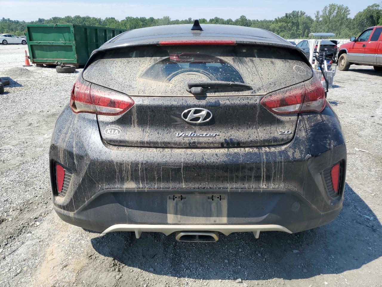 2020 Hyundai Veloster Base VIN: KMHTG6AF8LU021704 Lot: 61575535