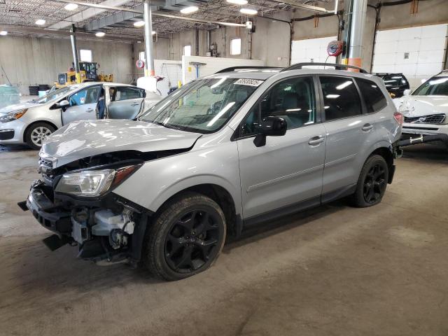  SUBARU FORESTER 2018 Серебристый