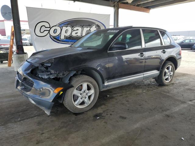 2004 Porsche Cayenne 